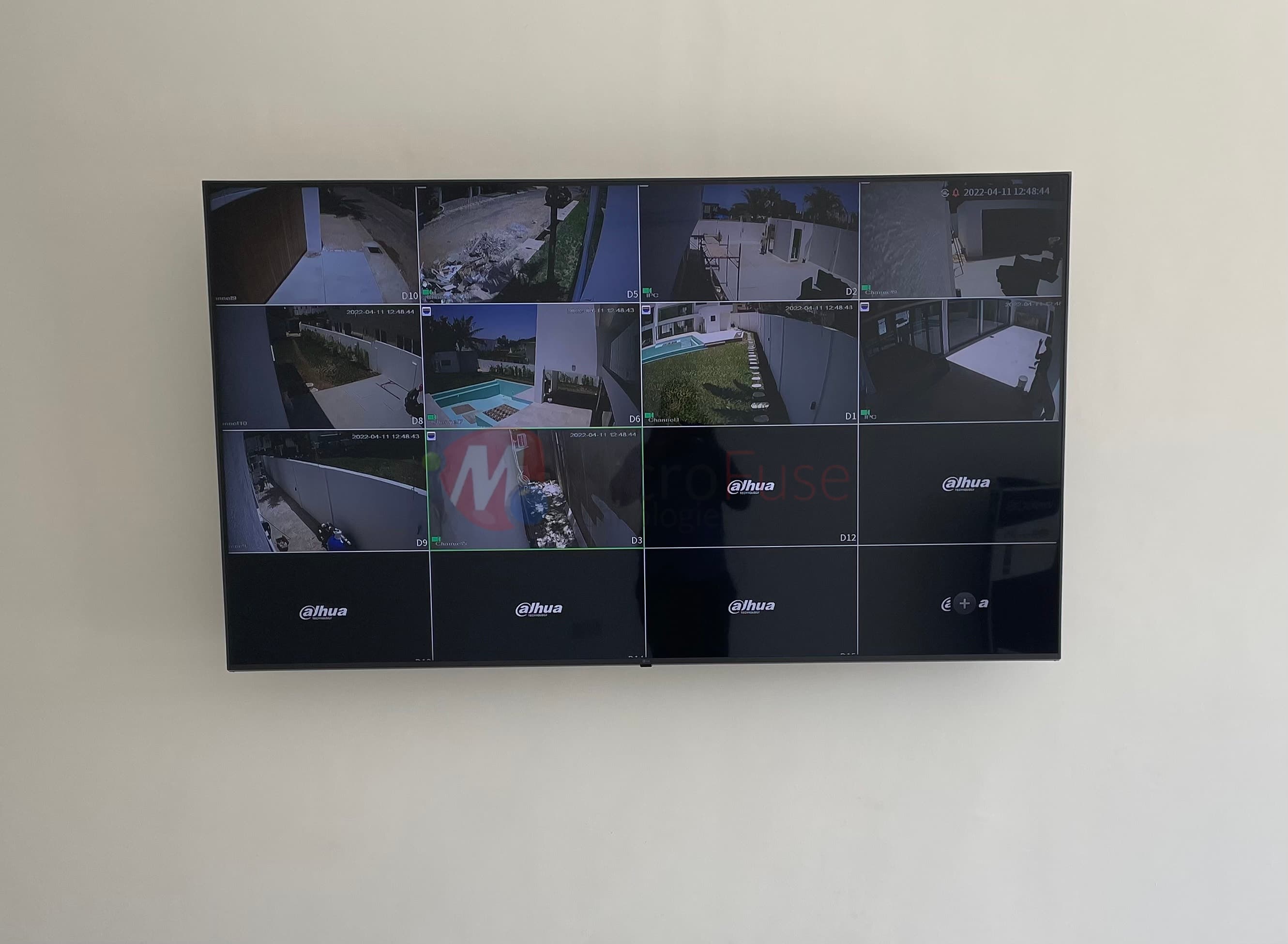 Dahua multi-camera surveillance display